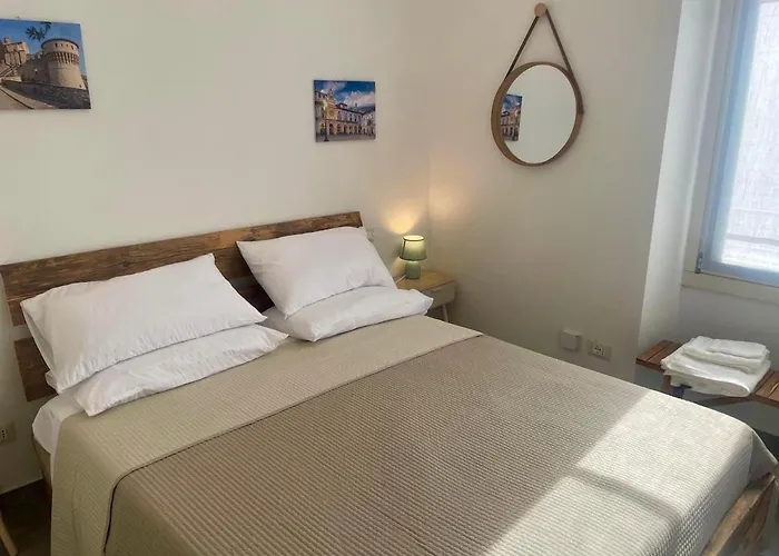 -campomarte- Two Bedroom Ac & Wifi Lejlighed